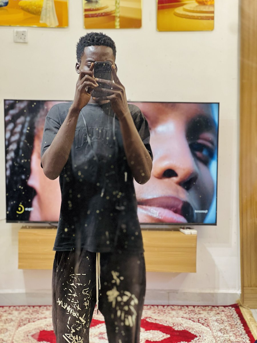 MrDATA02's tweet photo. Omo mAh body just calm, I de observe, And I de Lean life. 😂🥲 https://t.co/YaS8spxI5k