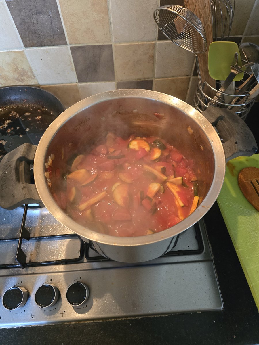 wincinspace's tweet photo. im #busy #cooking https://t.co/4R7TuMpR06
