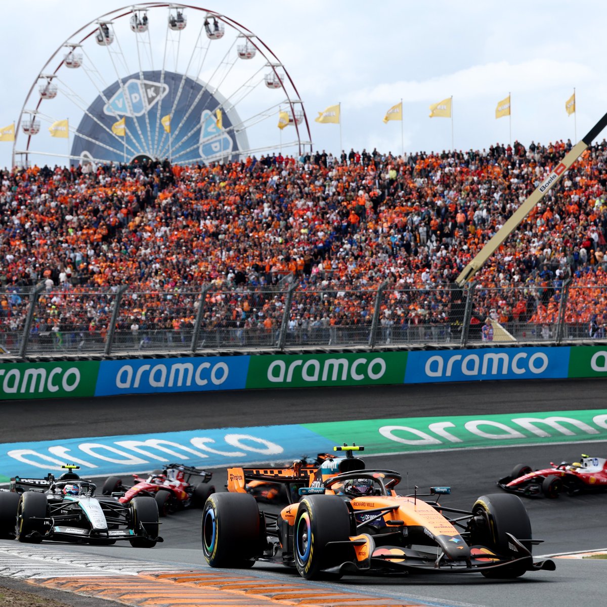 CardriverF1's tweet photo. Del 1 al 10, 

¿Qué nota le ponéis al #DutchGP? 

https://t.co/0cx7r0ClqI https://t.co/ywDvvHliCb