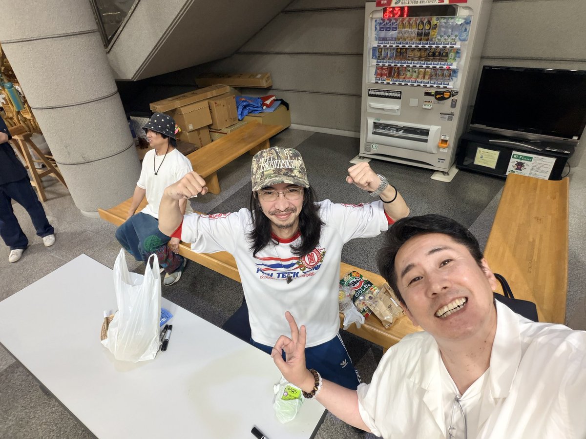 hokentokaidan's tweet photo. 本日は #怪談ナイトin朝日 楽しかったです♪本日もお声かけ頂きました皆さんありがとうございました。

#田中俊行 さん
#匠平 さん https://t.co/VPzBRc14kQ