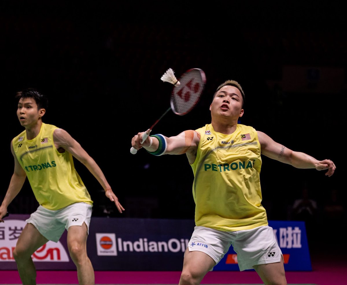 chipmunkssss_'s tweet photo. Please, I’m not ready yet to accept this would be their last match together as a pair oh gooood

😭😭😭😭😭😭😭😭😭😭

Steen said: “if I were them, I’ll go independent” 🥲

@aaronchiatf24 @sohwooiyik 
My FAV players of all time. Don’t make this ends here please 🙏🏻 https://t.co/mn53M2BBWW