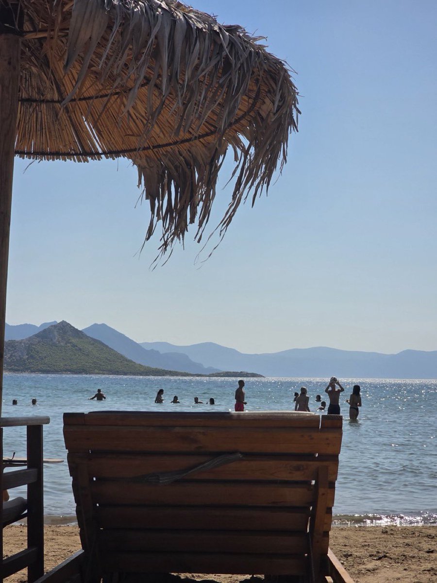KaranKingPriv's tweet photo. Thank God I got enough rest on the Greek Islands last week, knowing that the no-sleep season for crypto is coming VERY soon.

I hope you're all ready to get RICH!!

The fun is about to begin.. https://t.co/M9vpiVONGx