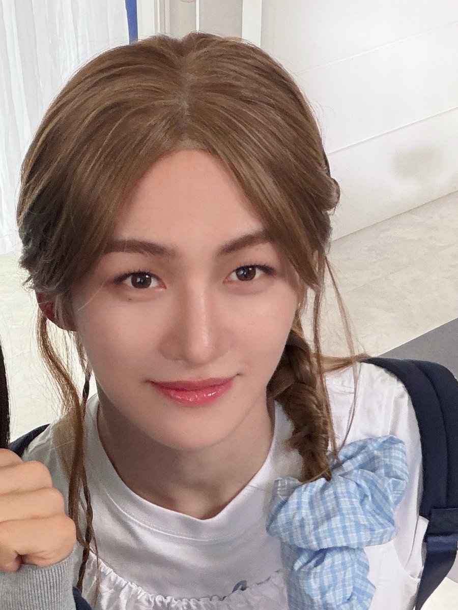 tvvsjihoon's tweet photo. 나 햎여주한테 반함…. https://t.co/14BNCSPLkb