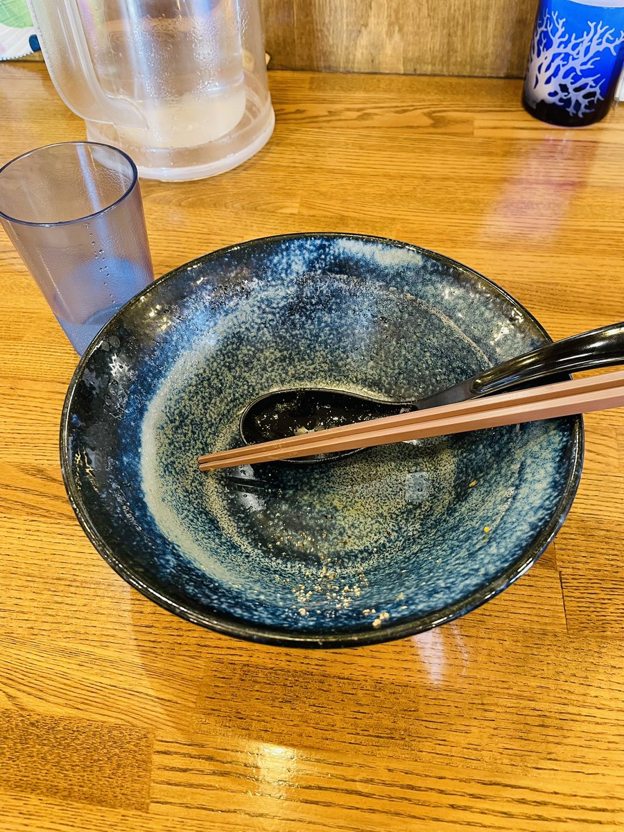 bloomramen's tweet photo. 㐂九家 さん　にて
「帆立の白湯SOBA~濃厚うにソース~｣
鶏白湯+貝の出汁は とろり ぽってり
ひと口目から大胆に うにソースごとリフトするも これ正解! 素晴らしい‼︎   一心にズルずび
つけ麺でも冷やしでもなく 熱いスープのラーメン を食べたのは4 2日振りであった

2026年百三十杯目 8/23限定 https://t.co/dDzVZhAIk7