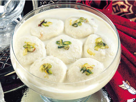 SanatanSanstha's tweet photo. 🍬 Should sweets really be eaten at the end of a meal?

❓While desserts are commonly served after meals, why does Ayurveda recommend beginning a meal with something sweet? Could the timing of eating sweets influence digestion, appetite and the balance of Vata?

📖 Read more: https://t.co/fFL0iDbh4X

#Ayurveda #HealthyEating #IndianTraditions #Diet #Digestion