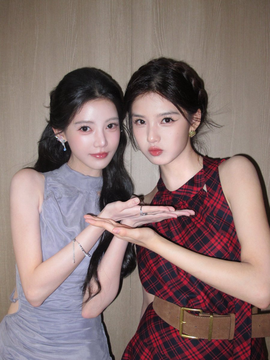 huchu0005's tweet photo. 20260823 쑨전니 웨이보 업데이트

생각났다, 전부 생각났어!!!

#쑨전니 #孙珍妮 #SunZhenni https://t.co/sbBFFVj6uu