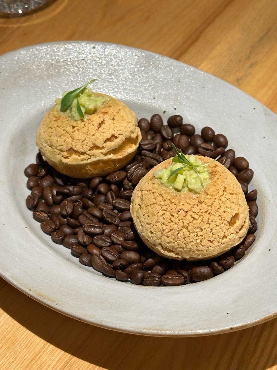 cyeshataylor's tweet photo. Sharing my midnight snack haul with you all! These crispy matcha cookies are 10/10—must grab a pack for your next movie night https://t.co/PLxbpTEzMP