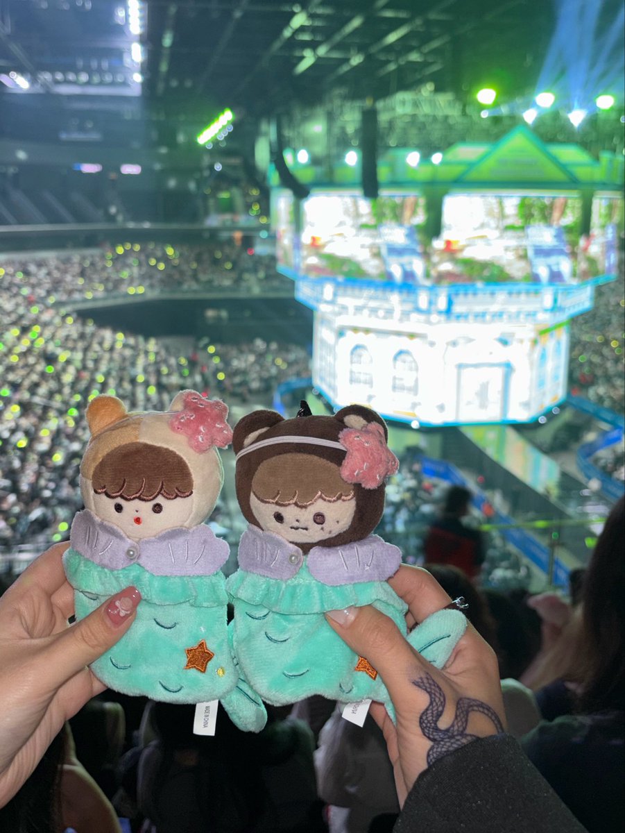 1vnoiz's tweet photo. 엔시티드림오빠들10주년ㅊㅋ드려욬ㅋㅋ
영국인💚엔드림💚나 https://t.co/rieQCPp7U6