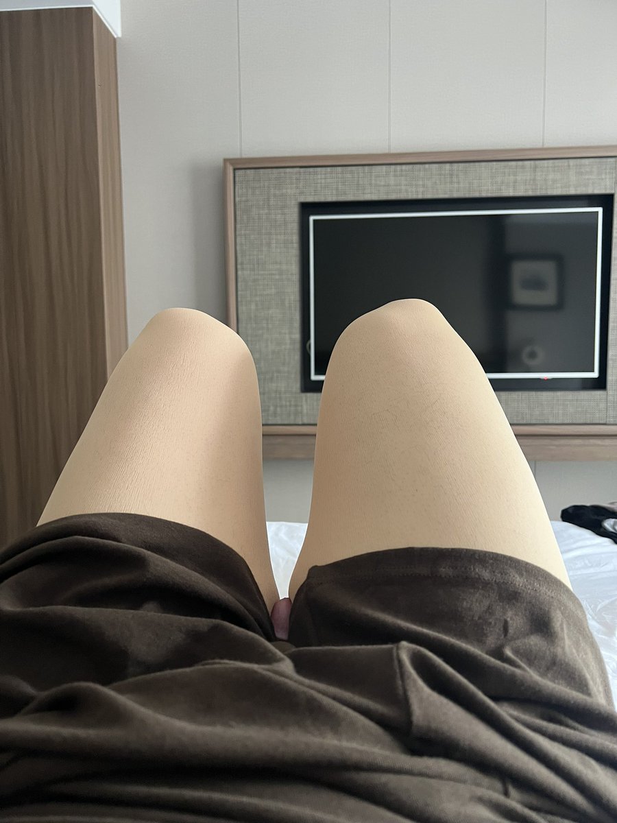 hehedamusk's tweet photo. 香港有没有喜欢bbw的？
出差没带面具，带口罩关灯口交、足交、大飞机
免费
#香港cd #香港伪娘 #香港男娘 #香港cdts #香港直男 https://t.co/OaC3bReeQy