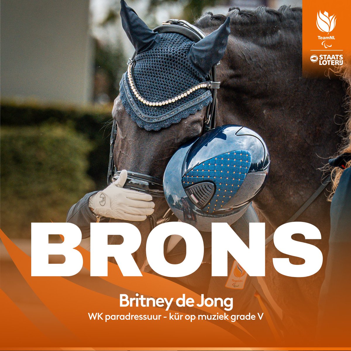 TeamNLtweets's tweet photo. De laatste met haar paard Caramba maakt deze bronzen plak goud waard 🥺🧡

#TeamNL https://t.co/3V8kXtLUZD