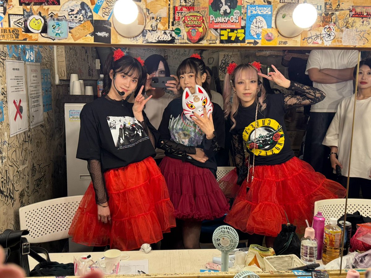 ritaro_f's tweet photo. BABYMETALのコピーでした！！！
6曲頑張りました💮

見てくれてありがとう！！！！ https://t.co/BkC7F95vHT