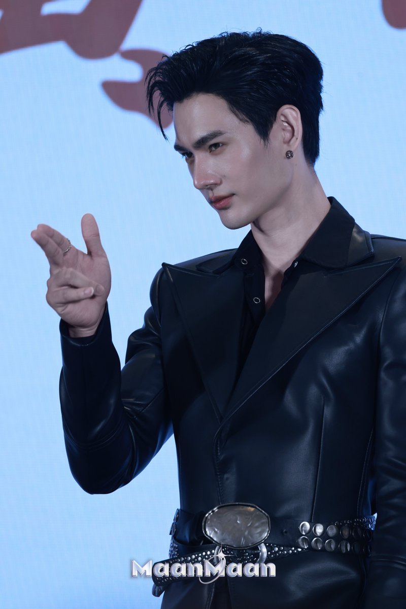 MaanMaanMaan077's tweet photo. P'Singha🖤N'Thup

@pavelphoom #pavelphoom 
@ppoohkt #ppoohkt 

#PAVELFANSIGNINCHINA 
#POOHFANSIGNINCHINA https://t.co/OnqqrEG2FE