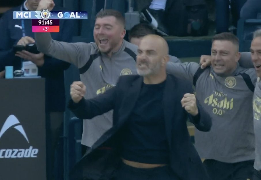 TouchlineX's tweet photo. 📸 - ENZO MARESCA AFTER THE WINNING GOAL! https://t.co/voCYxFPCLM