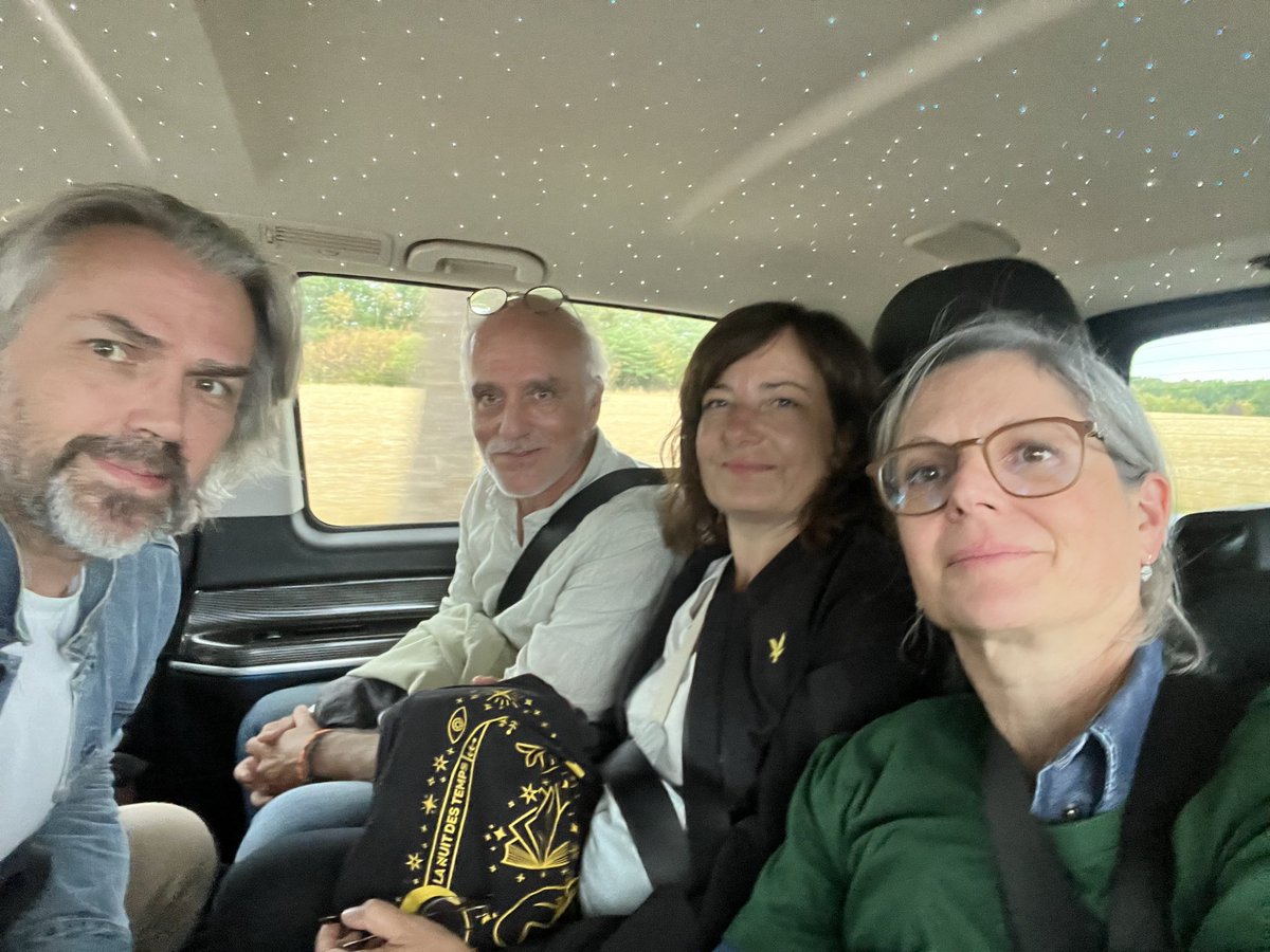 CaronAymericoff's tweet photo. En route… https://t.co/vP32gbL1Ii
