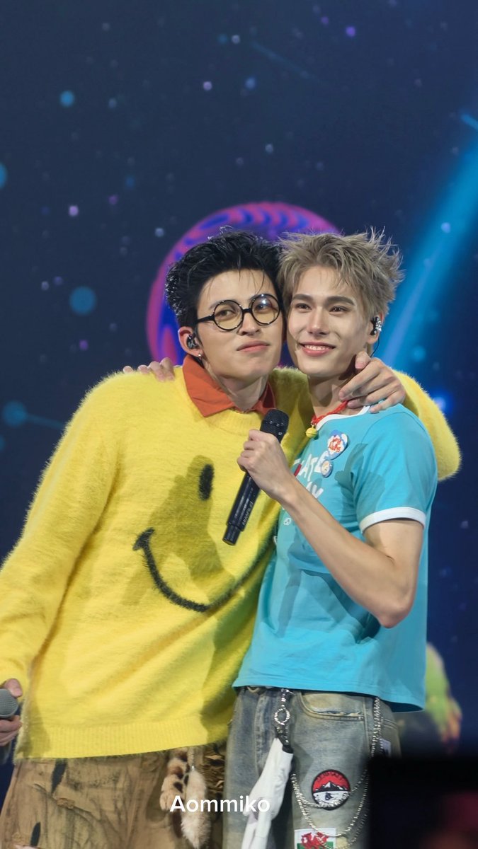 lertkosuemn's tweet photo. phuwin : “ini pacar aku loh yaa ꉂ(˵˃ ᗜ ˂˵)”

PONDPHUWIN ETERNAL STAR

#PondPhuwinConcertD3 https://t.co/WqDEuBHY1R