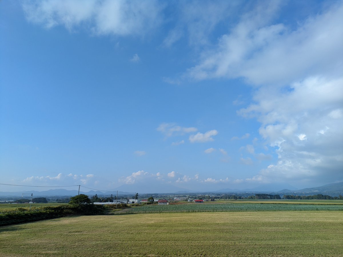 uchinootodo's tweet photo. 羊蹄山、京極 https://t.co/fOYmzghoGG