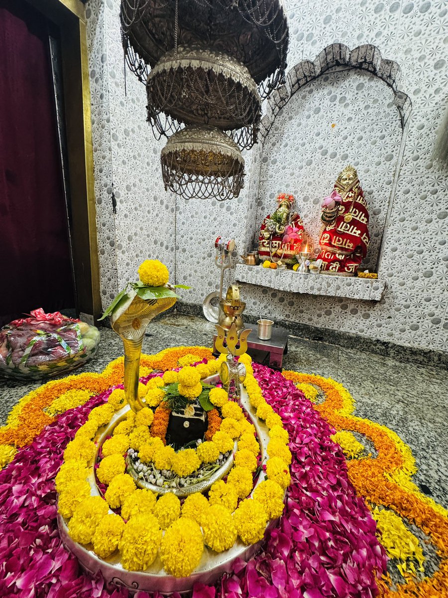 neelkanthtemple's tweet photo. शुभ रात्रि श्री नीलकंठ महादेव जी

📍 श्री नीलकंठ महादेव मंदिर उत्तराखंड https://t.co/OOpjhAgLqo