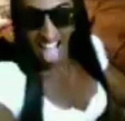 darknina_'s tweet photo. @unicorndoll777 deu a lógica ne bb https://t.co/GO86YuXceW