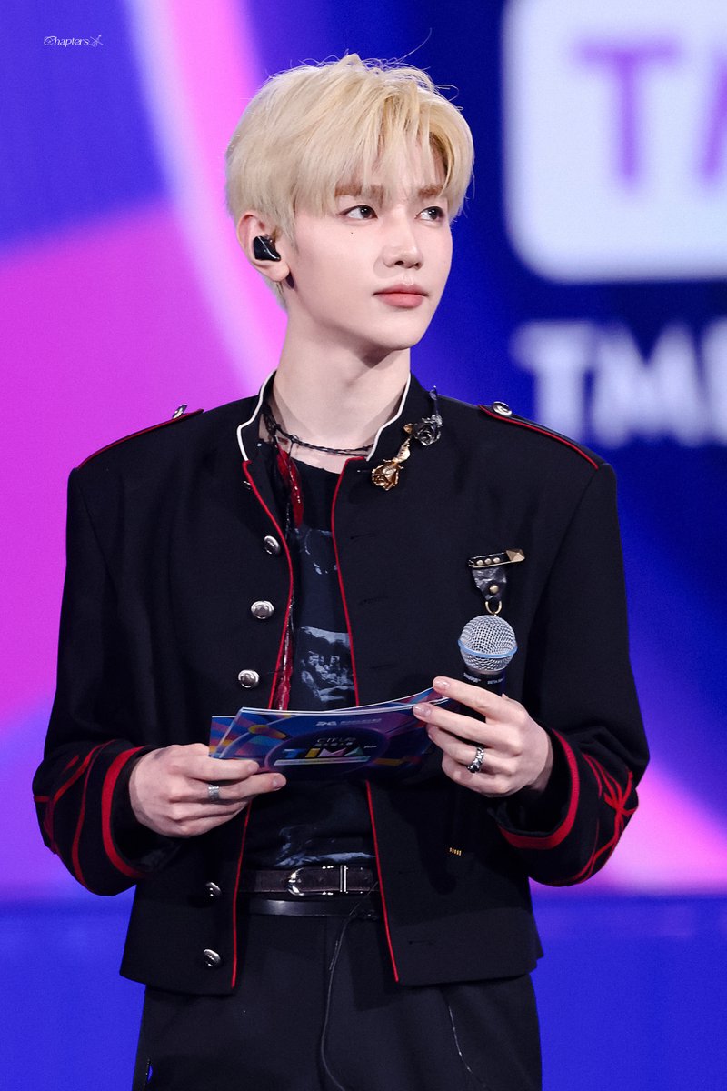 Chapters_Hao725's tweet photo. 260823 🇭🇰Tima

🎤

♫⋆ 𝄞 ────  𝐂𝐡.𝟐𝟕𝟒 ───── ｡♪ ₊˚ 

#ZHANGHAO #장하오 #章昊 #ジャンハオ
#AND2BLE #앤더블 https://t.co/spYITaVZFr