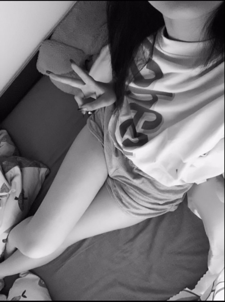 kittenowovv's tweet photo. 晚安惹 https://t.co/2dHSPdcG65