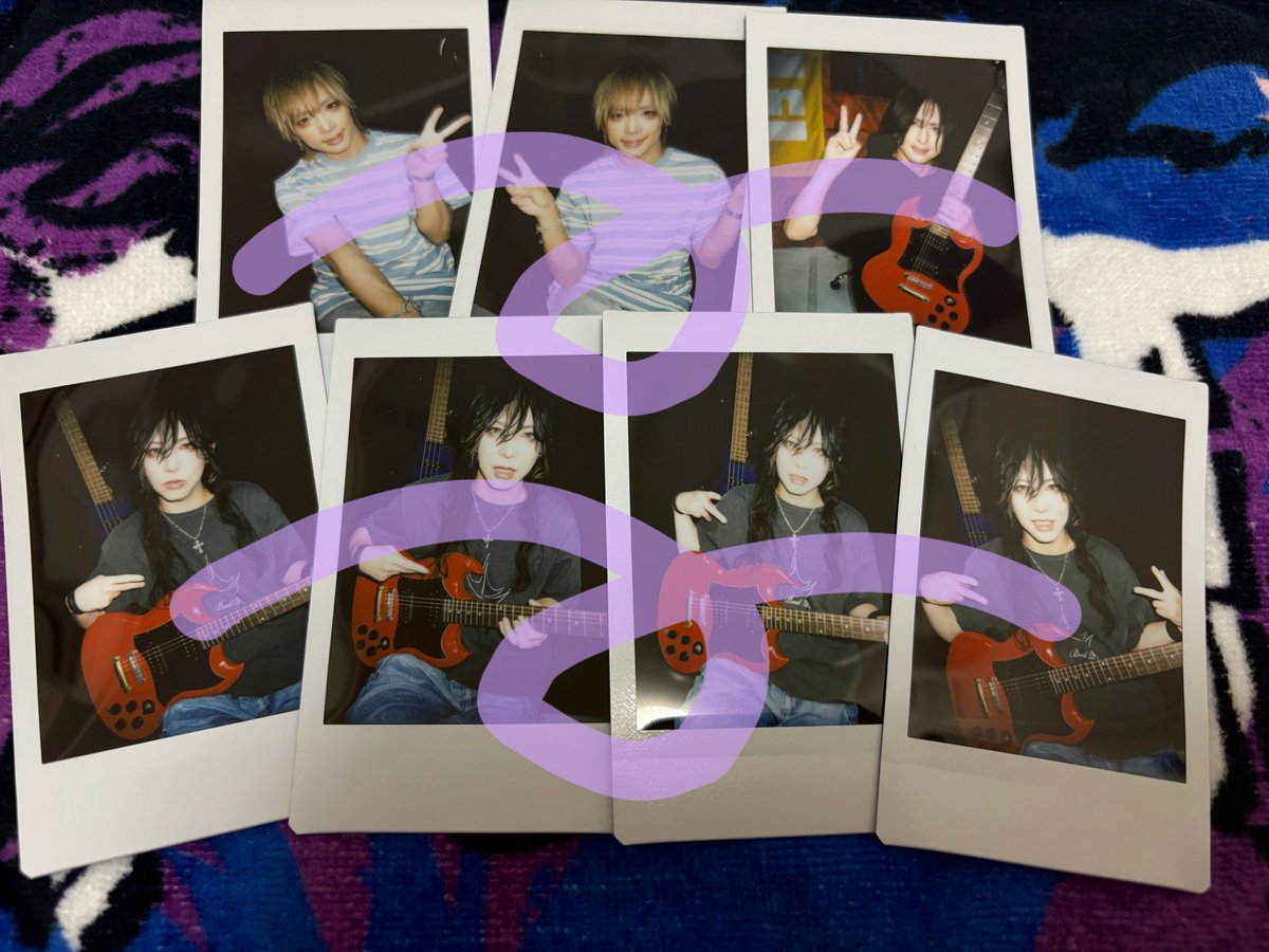 wtpglkel's tweet photo. FEST VAINQUEUR チェキ
8/23 ライカ東京 2部

譲：HALさん、HIROさん、I'LLさん
求：GAKUさん、定価(＋送料)

交換の場合、1部2部問いません。お気軽にお声がけください！ https://t.co/r6ViYnK9Z4