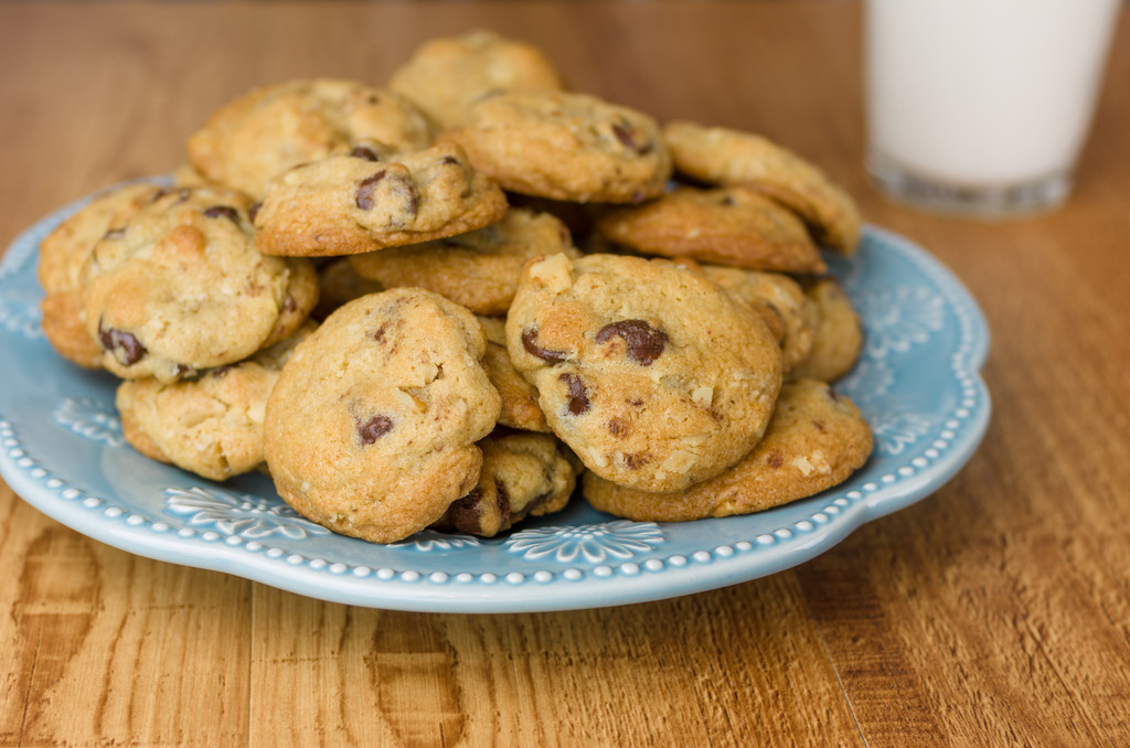 RRYrr0's tweet photo. Hoy horneé galletas de chispas de chocolate perfectamente crujientes, el aroma que llenó la casa hizo que todo el día valiera la pena  #HorneoCasero， https://t.co/YFiMxfNvoT