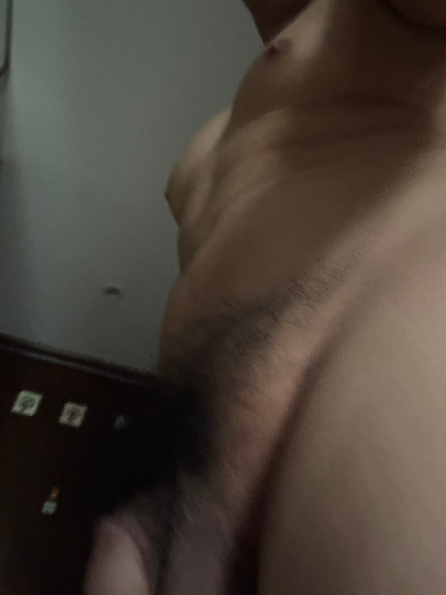 cj999228's tweet photo. 总是对自己的bbc很困扰🔞 https://t.co/izDNLQPpeZ