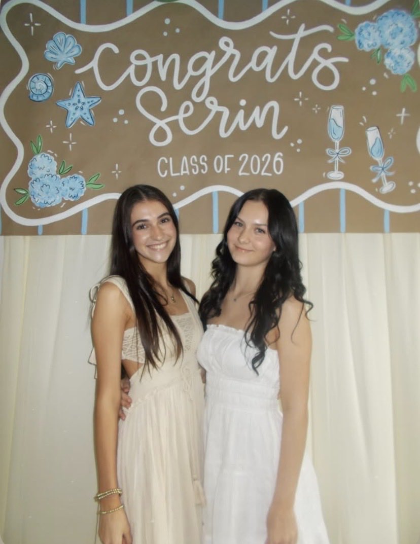 FelicitysMom90's tweet photo. 😊🎉 Two beautiful babies growing up so fast❤️ love you😘😘 https://t.co/QBtz9OaFIY