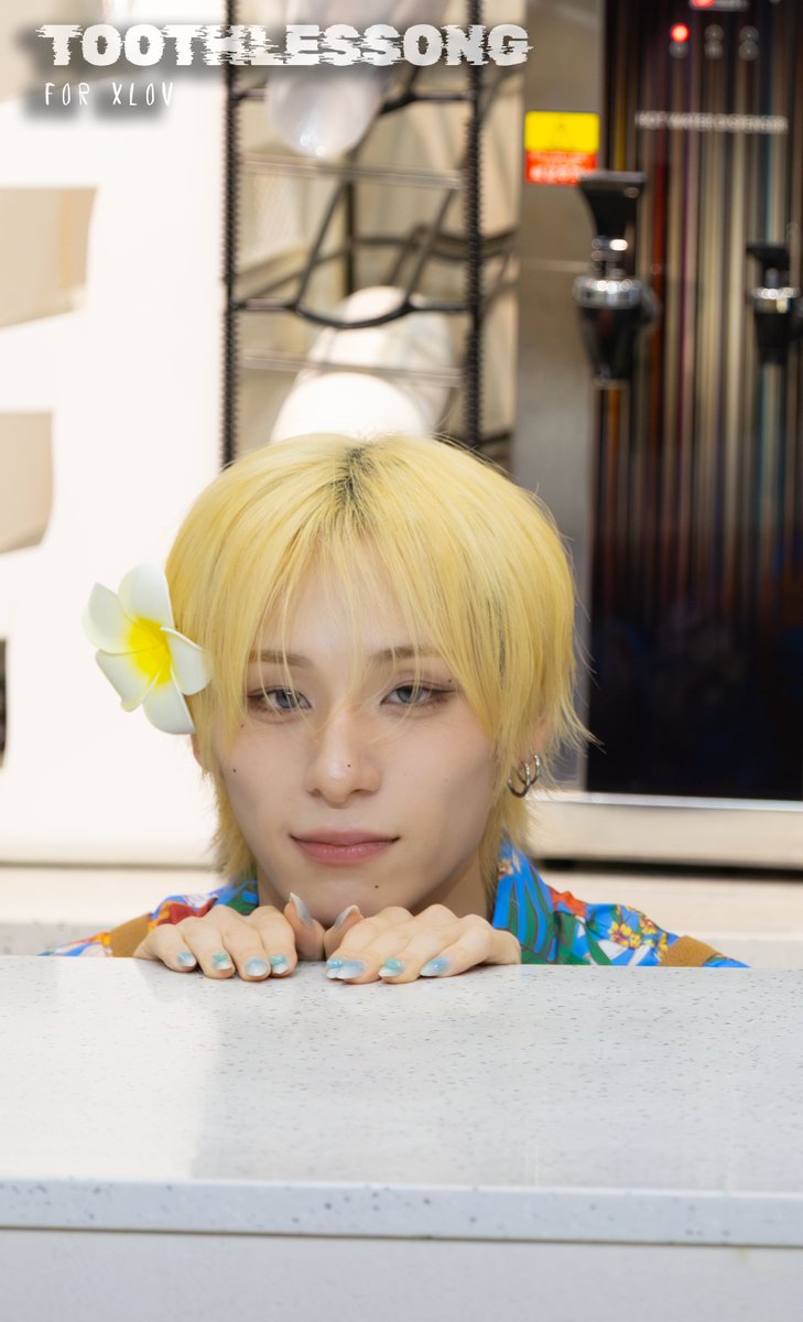 toothlessong's tweet photo. 08/23 - Peek a boo
#XLOV #엑스러브 #WUMUTI #우무티 #RUI #루이 #HYUN #현 #HARU #하루 https://t.co/K3hE744F4B