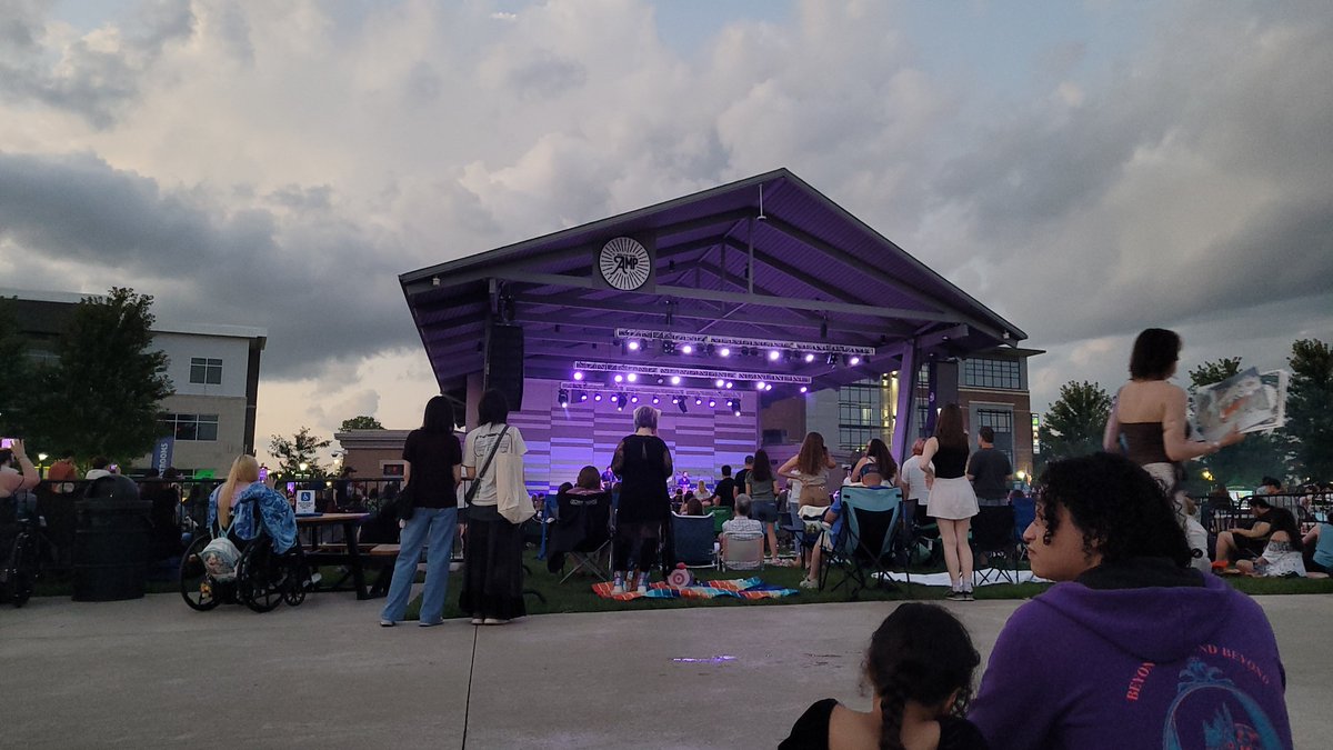 ThatLuckyLover's tweet photo. On August 22nd of this year I saw the crane wives preform a wonderful show. During the show I got engaged to my favorite song. This has been the most wonderful trip of my life.
Also saw the wonferful brye who played the preshow! https://t.co/T2XQf4menp