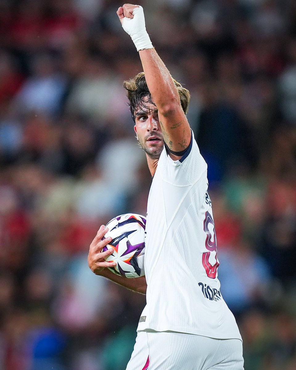 brfootball's tweet photo. PSG were 2-0 down to Rennes before Ferran subbed on and scored twice on his debut 🦈 https://t.co/tNspR3ugs6