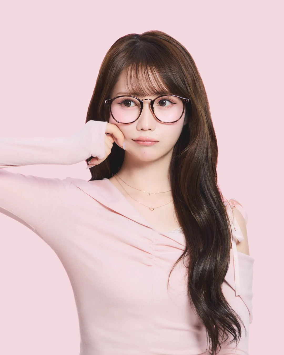 ヒロイン顔♡ 中顔面短縮眼鏡 JINS HQb4xfJbcAAYHOW?format=webp&
