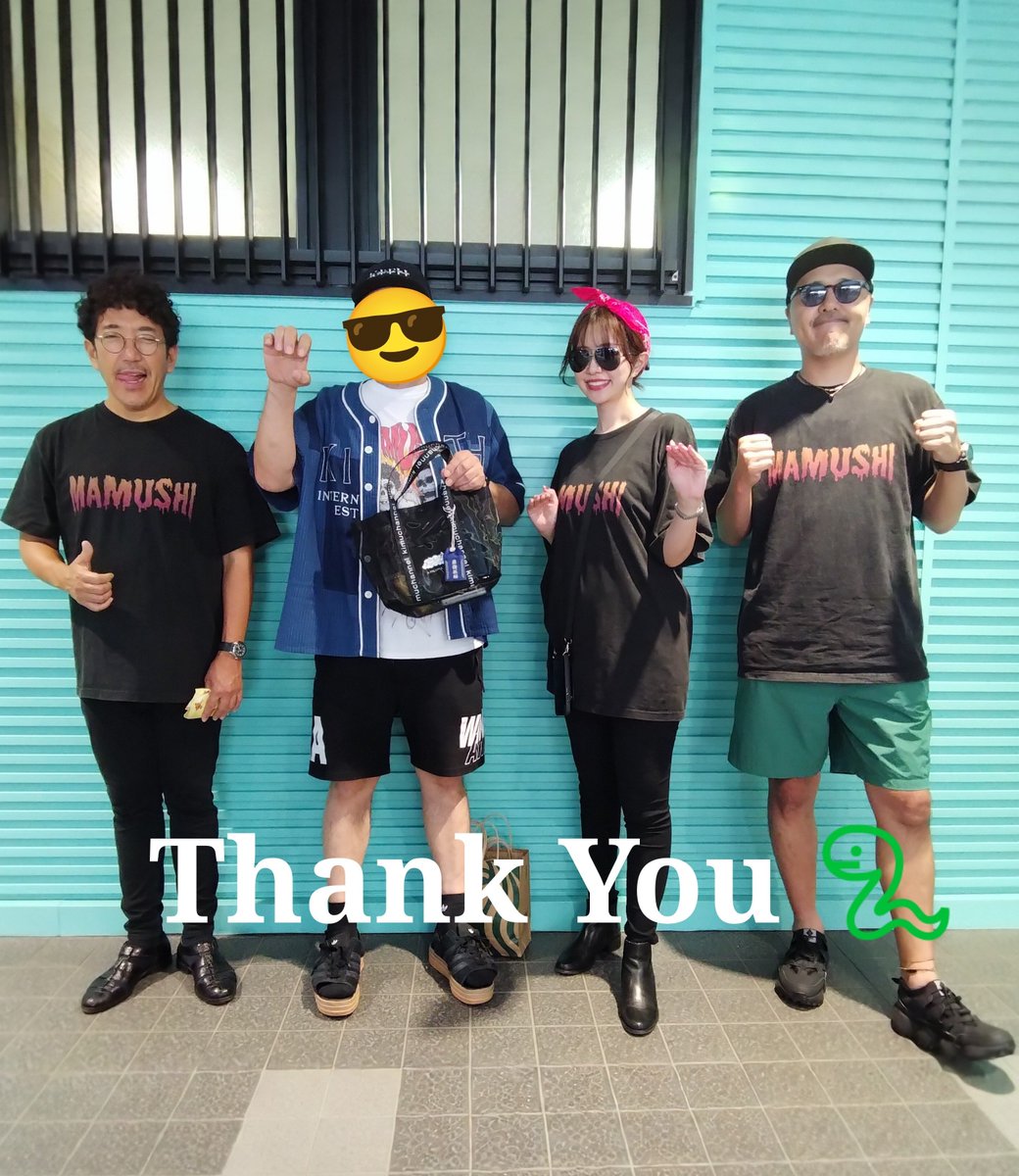 mko_kujira's tweet photo. おはです🐳✨
慌ただしい週末でしたが

久々に好きなお店で友人達と
生オリオンで一献😊🍻

昨日はマムシの収録も見学出来て
楽しかったです😎🎸

メンバーの方々サンキュー
Tシャツ忘れずに購入します🐍✨

さてボチボチ始動!!
皆様良い一週間を🙋

#木村魚拓 さん
#松本バッチ さん
#青山りょう さん https://t.co/LeTvSURg6y