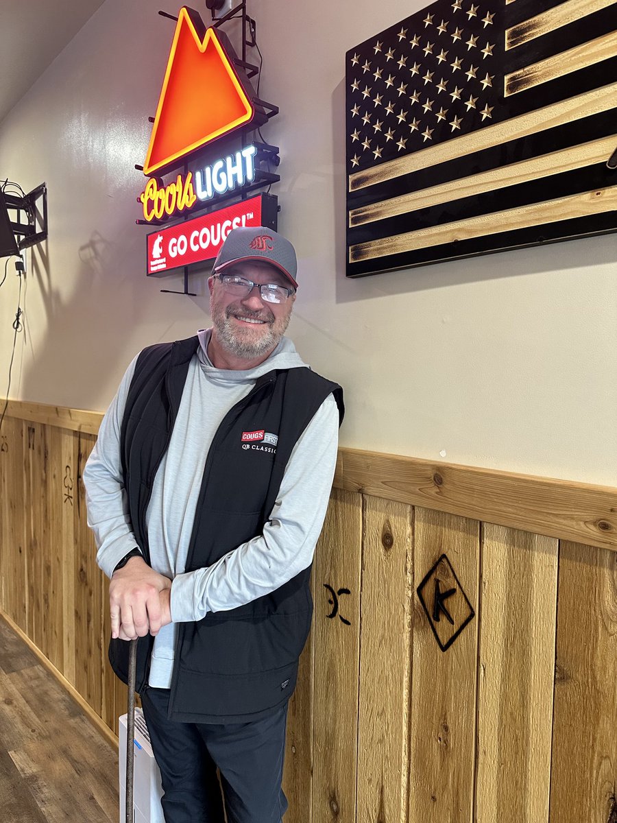 bridgetythings's tweet photo. @GunWashington @PapaThrow @WheatLife Appreciate ya, WK!! Wish I would have been there to point out your family brand on the wall! https://t.co/NOg5G0sAWh