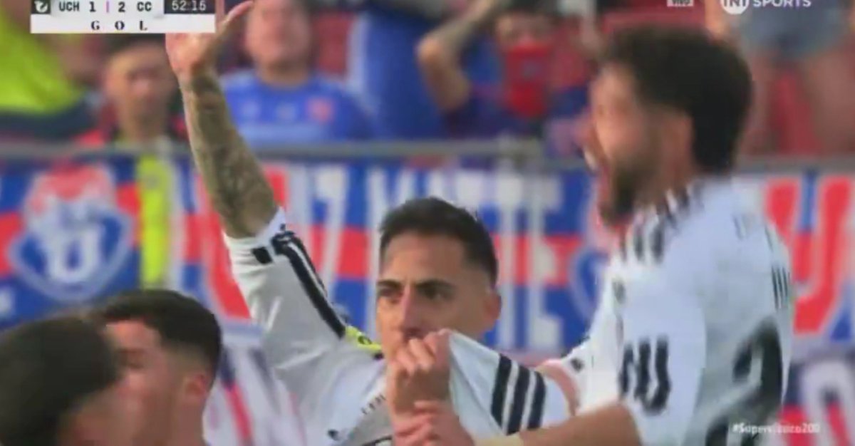 DelToro_JP's tweet photo. Javier Correa farmeando aura ✨️✨️🤟🏁🏴🏳 #VamosColoColo #GrandeColoColo #ColoColo #Superclasico200 #MatchdayDomingo https://t.co/7Bmgfw3hsi