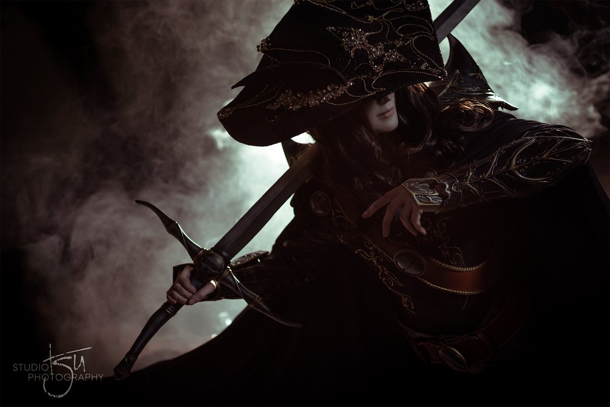 VyeCos's tweet photo. Vampire Hunter D

D : @VyeCos 
Photographer : @studiotsutsu 

#vampirehunterd #cosplay https://t.co/hjfqwRHneM