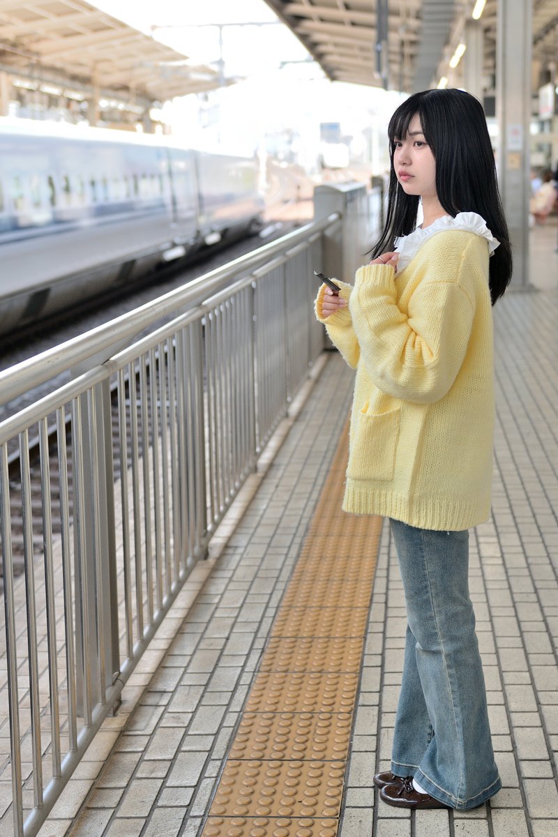 chuchan0515's tweet photo. 丁寧に丁寧に現像続けています
日にせいぜい3枚が限界かな、jpegまで落とせるのは
今はRAWデータの処理調整よりむしろその時の想いの投影そしてその表現について考えながら編集がんばっています

名古屋ポトレ special stage㉓（遠征リク撮）

平みより さん
@___mi156

#平みより #みよりの撮影記録 https://t.co/sCd1W0XDyR