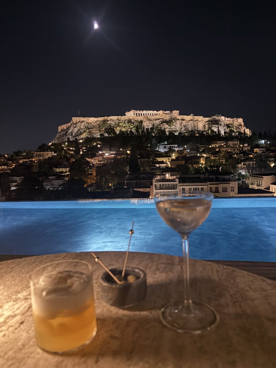 FlorianHeiner's tweet photo. Acropolis at sunset, aperitif after dark🏛️ 🍸 🍹 https://t.co/Rs282hesWR