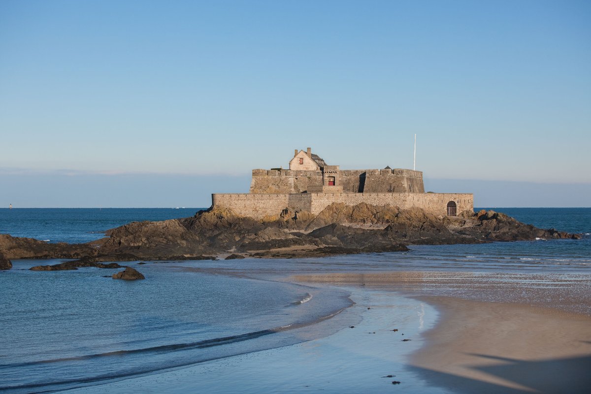 lookforplace's tweet photo. #National #Fort #Tidal #Island #Saint #Malo #Brittany #France https://t.co/Zi7l2RE7br