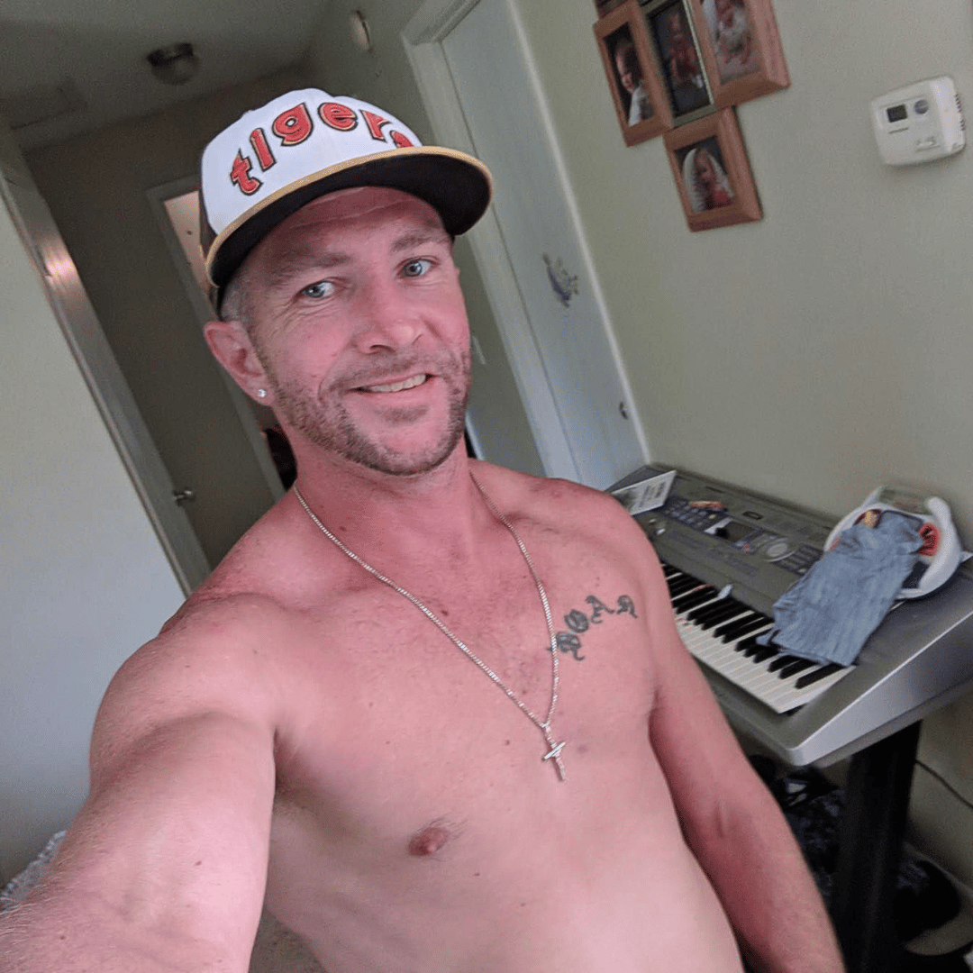 cam4_gay's tweet photo. ๐งก A LITTLE LOVE FOR EDWARDLONG! ๐งก
Thank you for showing up, sharing your personality, and bringing your own unique energy to the CAM4 community. Weโre happy to have you with us! ๐ซถ
โญ https://t.co/F3q9S7tdok
#CAM4 #CAM4LovesYa #BigDick #CreatorAppreciation #CAM4Community https://t.co/i3j28bcOWt