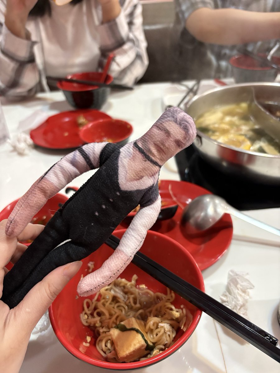 patteemas's tweet photo. Wanni pai gin teenoi gub pa jeng and nong mi happi makkk💞💞🧋took some photos from photobooth duayy @Powerpuppy_p @wir0p #heyHeimanVT #yenchans https://t.co/pbmFNhMEfL