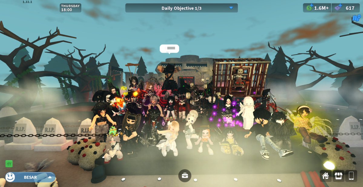 bblinexie's tweet photo. day 1 ikut lomba fashion show di bloxburg, SERUU BGTTT #roblox #bloxburg https://t.co/3FdvqwSvrE