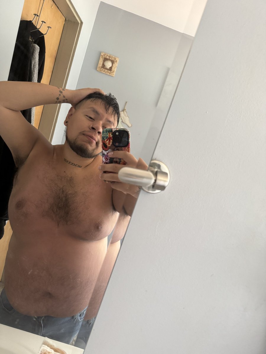 hoezxy's tweet photo. Hungover asf 🫩 https://t.co/BRBBgo7Dor