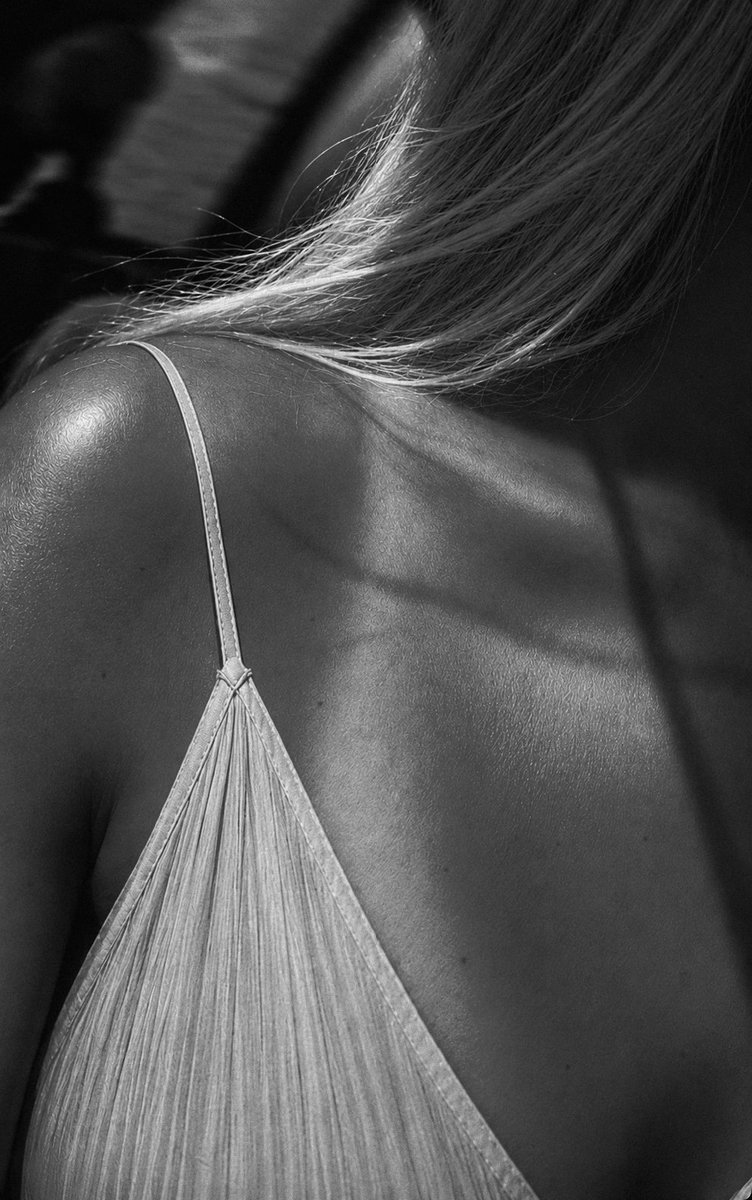 marydela_7's tweet photo. Tan lines https://t.co/8OBSqQXVb8