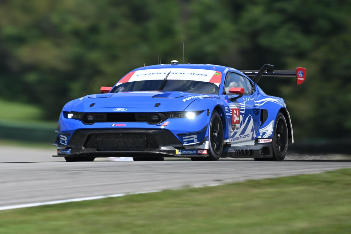 VIRNow's tweet photo. Hour 1 is complete. Full push to the finish!

@IMSA | @MichelinRaceUSA https://t.co/5EZAxzLTXD