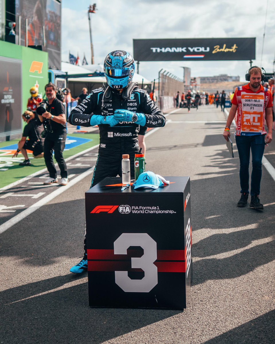 GeorgeRussell63's tweet photo. Strong weekend overall with the sprint win and P3 today 🏆 Thanks Zandvoort for a cool last race 🙌 https://t.co/4Cof7nxnxx