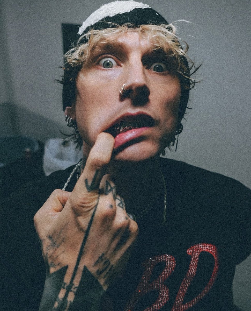 ESTalienXX's tweet photo. Lowkey obsessed 🤭

📸 eyeyeyeyeye https://t.co/ZhKwL6t2Da