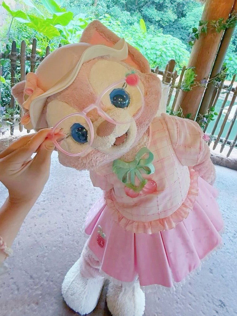 Lina__0929's tweet photo. メガネ姿も似合ってる？👓🍓🩷
#リーナベル https://t.co/J5xOmOPepj