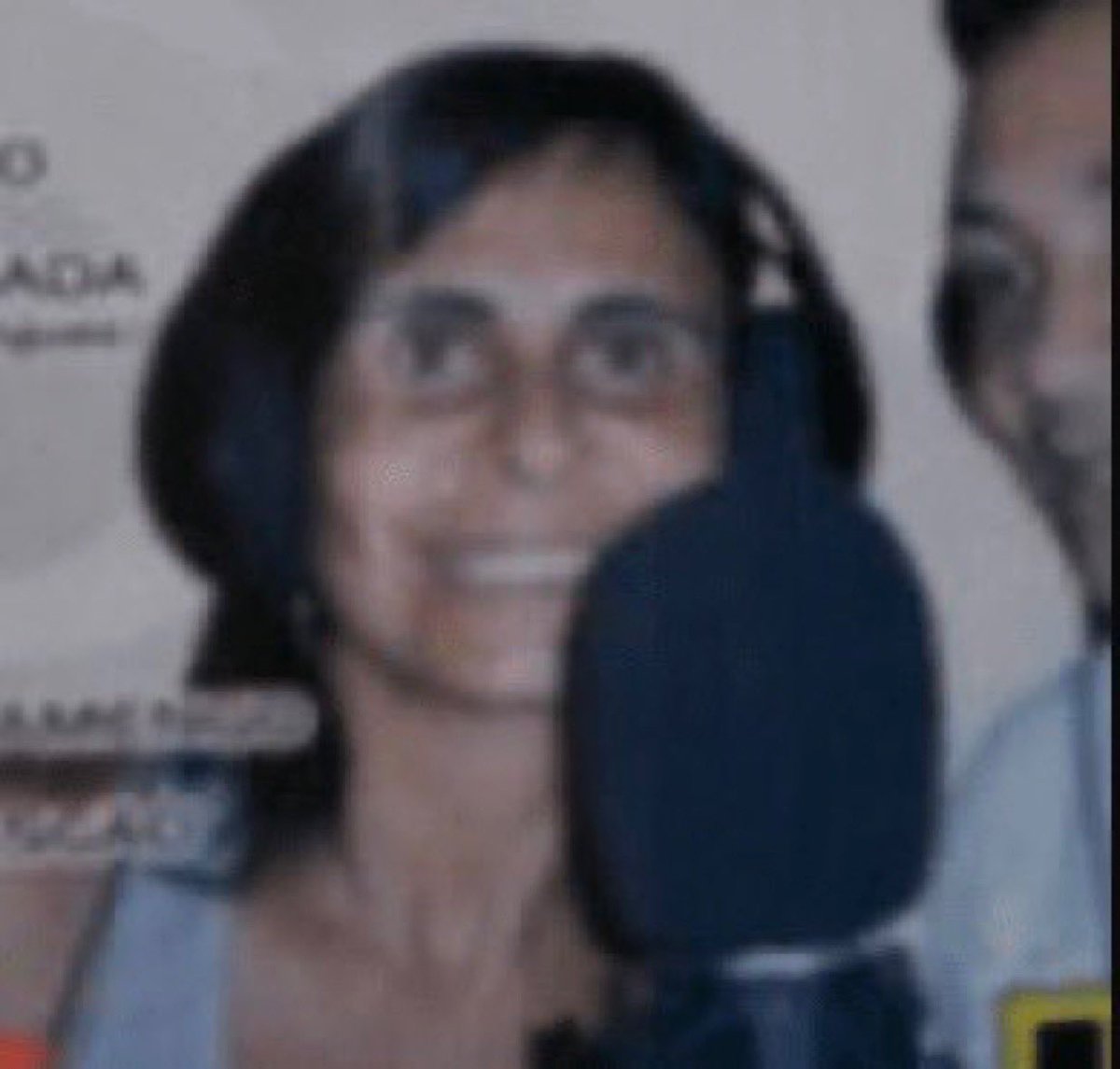 ierowalls's tweet photo. lembrando de quando tinha que baixar música no 4shared e torcer pra ser a versão verdadeira e não do alvin e os esquilos https://t.co/u6WGT5TLf2