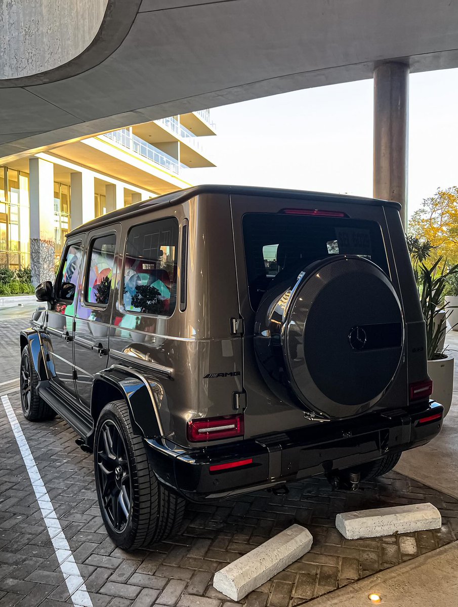 nocarcontext's tweet photo. Mercedes Benz AMG G63 🩶🩶 https://t.co/BHco7YA9DV